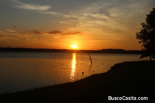 Hermoso Hotel En Venta En Playa Privada En Flores Petén; Idi: 137052