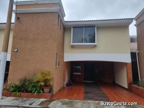 Casa En Venta O Renta Condominio De  San José Pinula ; Idi: 140859