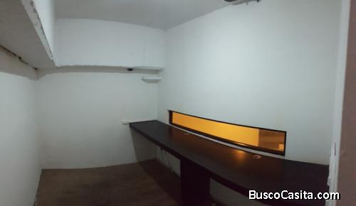 Local Comercial En Desing Center Zona 10; Idi: 140897