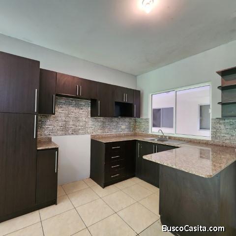 Apartamento En Venta Con Jardín Torres Villa Linda Z 7; Idi: 136832