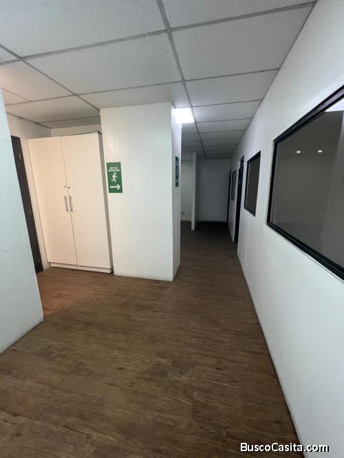 Oficina en Renta en Zona 9 Ciudad de Guatemala