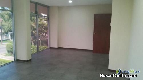 Local En Renta En La Zona 10 ¡edificio Bien Ubicado!; Idi: 57618