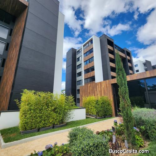 LINDO APARTAMENTO AMUEBLADO EN ZONA 10