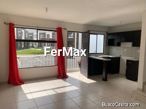 Alquilo casa en San José Pinula. De 2 dormitorios 