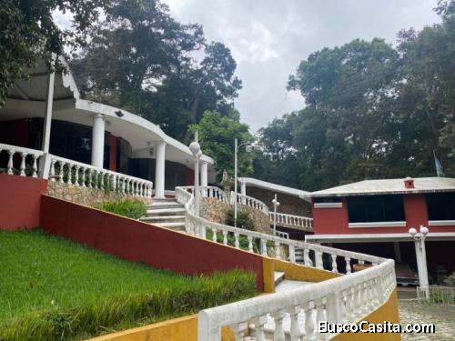 Se Renta Casa Grande En Bosque Vivo; Idi: 126657