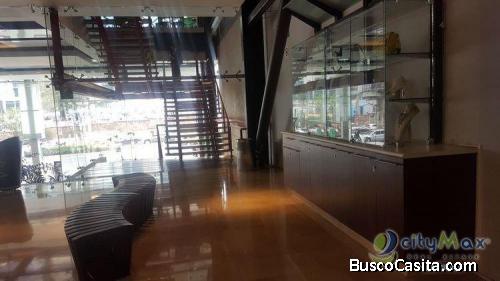 Local Comercial En Zona 10 De 213 Mt2 En Área Comercial; Idi: 84869