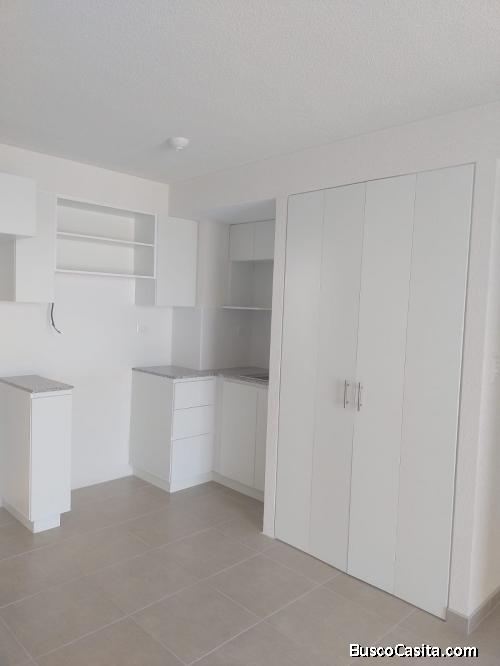 Apartamento En Alquiler En Zona 8 Castellana ; Idi: 141001