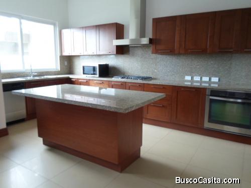 Apartamento En Venta En Zona 10 Guatemala; Idi: 62409
