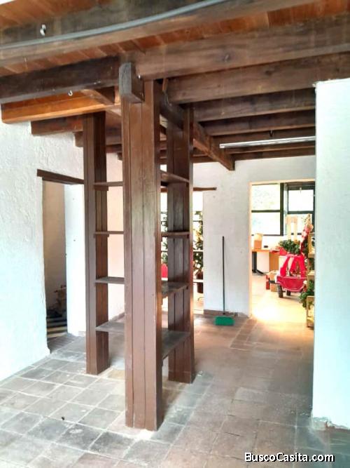 Rento casa de uso comercial en Muxbal