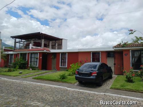 Casa dentro de residencial en venta Antigua Guatemala