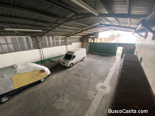 RENTO NAVE ZONA 11 COTIO