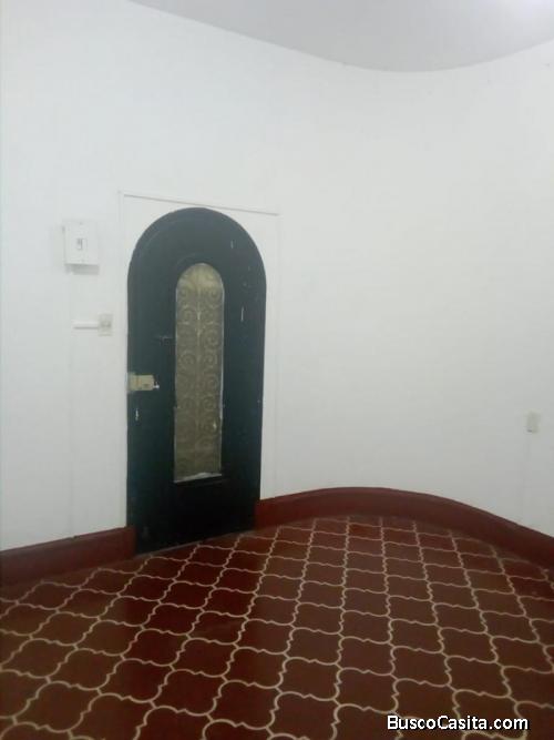 En Alquiler Habitación En Zona 9, Guatemala; Idi: 118328