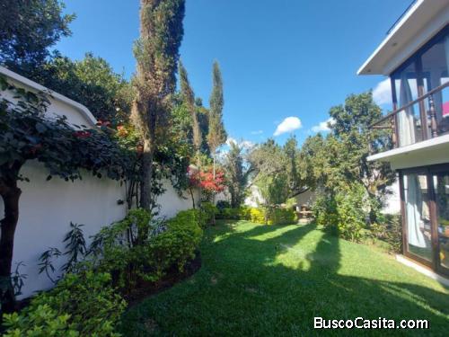 Vendo Hermosa Casa Hacienda El Comendador Sacatepéquez; Idi: 98185