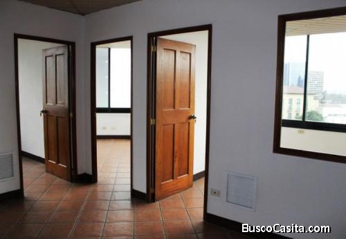 Alquilo Oficina Tabicada En Zona 10; Idi: 119119
