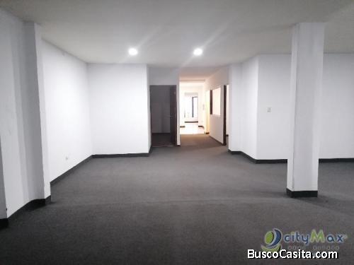 Casa En Renta Venta Sobre La Avenida Hincapié Comercial; Idi: 61345