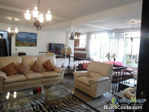 Vendo Casa Con 500.00m2 En San Cristobal Zona 8 Mixco; Idi: 56970