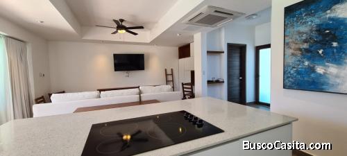 Villa En Venta En Monterrico; Idi: 141403