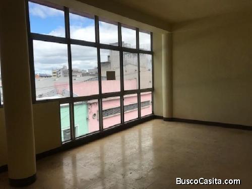 Oficina De 12 Metros En Renta En Zona 1 ; Idi: 107592