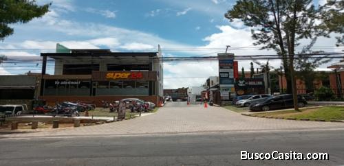 En Renta Local En Plaza Comercial Zona 15; Idi: 123119