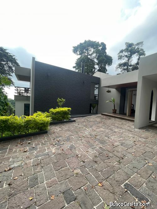 Casa En Venta Y Renta En Condominio Lomas Del Bosque ; Idi: 103350