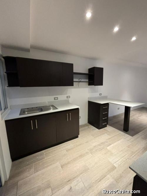 Casa Moderna En Pre-Venta En Hacienda Real Zona 16; Idi: 141895