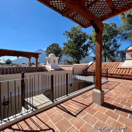 Casa en venta en construcción Antigua Gua RN14