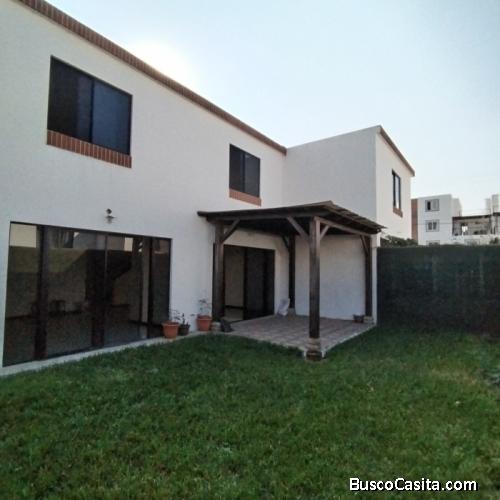 Casa En Renta En Portal De San Isidro 3 Zona 16; Idi: 141905