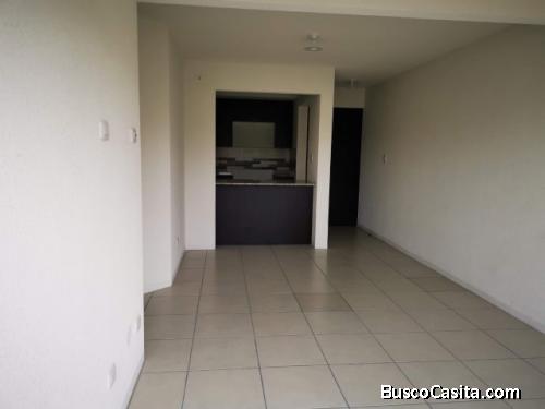 Apartamento En Venta En Villa Nueva De 3 Habitaciones; Idi: 131823