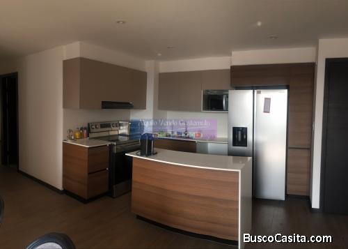 Apartamento en Venta Zona 10, 3 Habitaciones, 132 m2, US$237,000