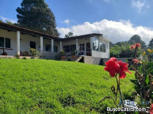Casa En Venta En Las Afueras De Santiago Sacatepequez !; Idi: 108028