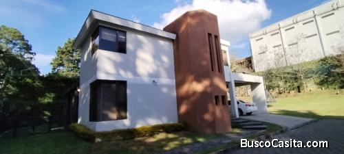 Casa En Renta Entorno Arrazola Fraijanes; Idi: 141960