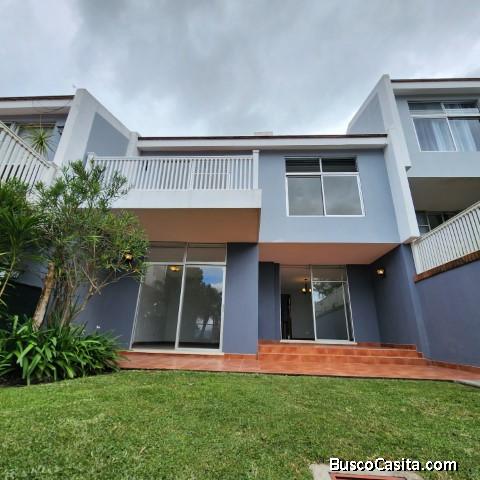 Casa En Renta Zona 16 Condominio Dentro De La Montaña; Idi: 139942