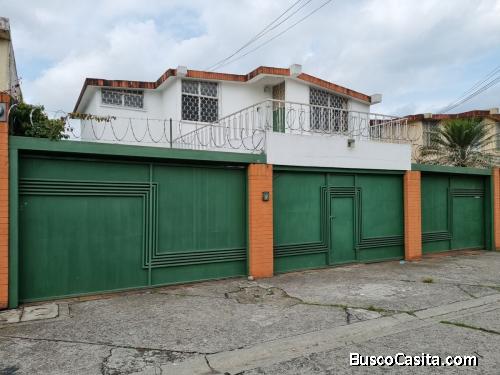 CASA EN RENTA PARA OFICINAS ZONA 12MUNDO INMOBILIARIO
