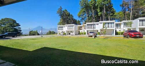 VERDE360 RESIDENCIA EN VENTA SANTA CATARINA PINULA Casa en Condominio en esq