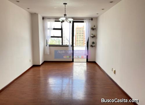 Apartamento en Alquiler Zona 14, 2 Habitaciones, 100 m2, US$800