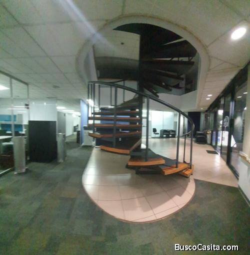 1 Niveles De Oficinas En Renta En Zona 9 450 Metros; Idi: 129051