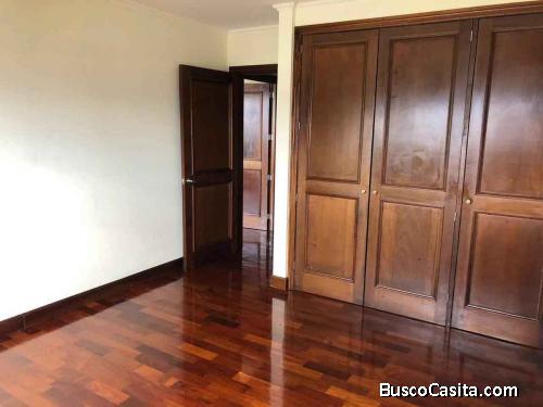 APARTAMENTO RENTA ZONA 14