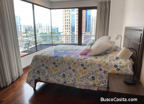Apartamento Amoblado en Alquiler Zona 10, 2 Habitaciones, 137 m2, US$1,400