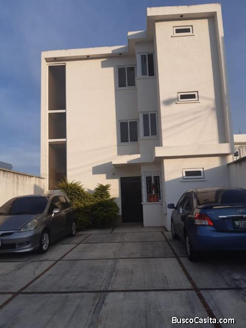 HACIENDA REAL RENTO AMPLIO E ILUMINADO APTO ZONA 16