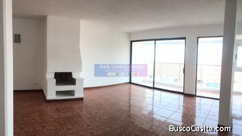 Casa en Alquiler Zona 10, Final 20 Calle, 3 Habitaciones, 300 m2, US$1,700