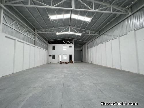 OFIBODEGA EN RENTA 1043m2 CAMPESTRE INDUSTRIAL Km. 23.5