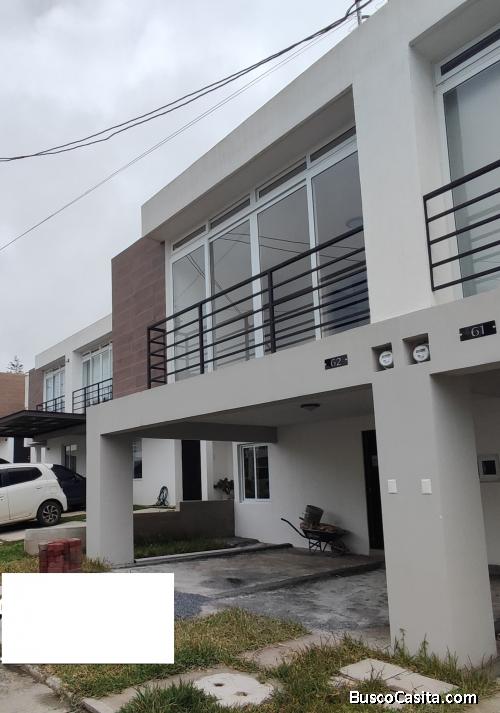 VENDO CASA NUEVA EN RESIDENCIAL SECOYA FRAIJANES Q.950,000 más gastos