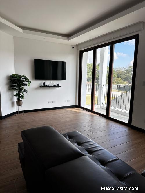 Apartamento amueblado en Renta en Lirios de Cayala Zona 16