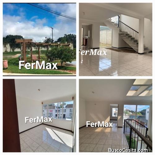 Se VENDE casa amplia en San José Pinula 