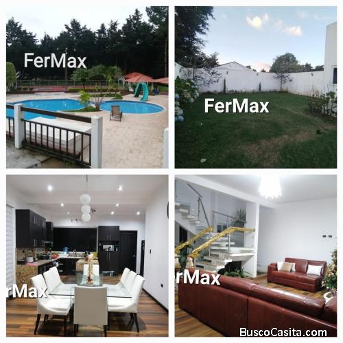 Se VENDE casa con JARDIN GRANDE,  en San José Pinula.  Terreno  12x36