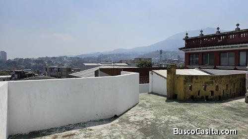 EN RENTA CASA PARA OFICINA O COMERCIO EN ZONA 1 MIXCO