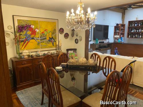 CASA EN VENTA EN ZONA 7 CALZADA ROOSEVELT