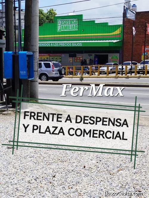 Se Vende BODEGA con casa, en carretera al Atlántico,  frente a Despensa Familiar 