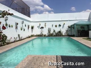Hermosa casa con piscina 