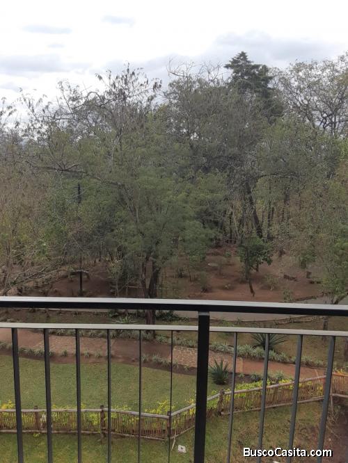 Apartamento en parque San Angel 